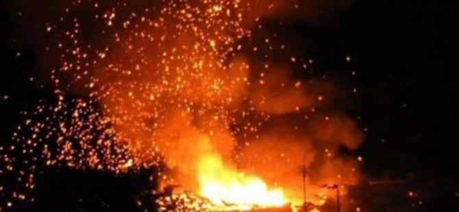 KKTC'Yi dehşete düşüren patlamalar vatandaşların kamerasına böyle yansıdı