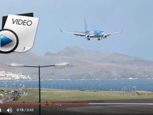 Yolcuları pilot kurtardı..